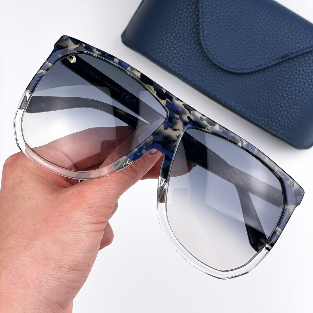Loewe Lw40001f Filipa 56b Sunglasses Shiny Havana Gradient Smoke Shield Women